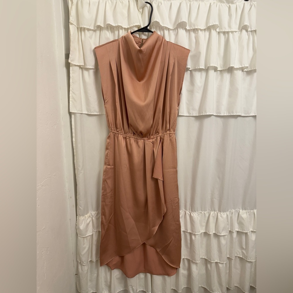 Women’s L Entro Midi Dress